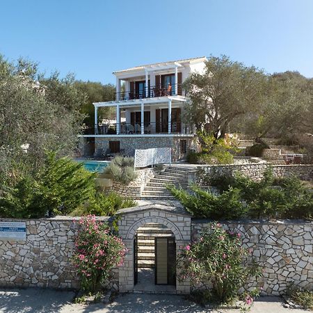 Villa Bougarini Haven Family Villa Rock Pool Oasis Ieromonachos Экстерьер фото